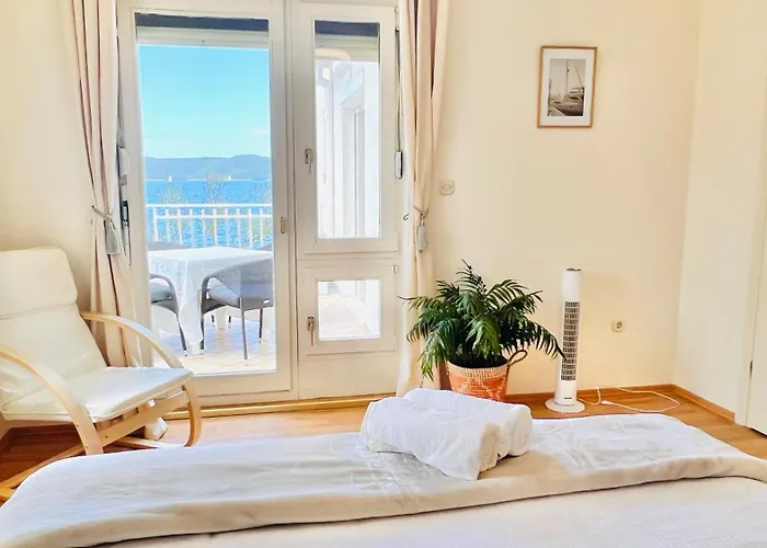 Luxury Beach Villa W Sea Sunset Views